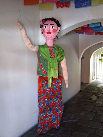 Oaxaca Frida statue